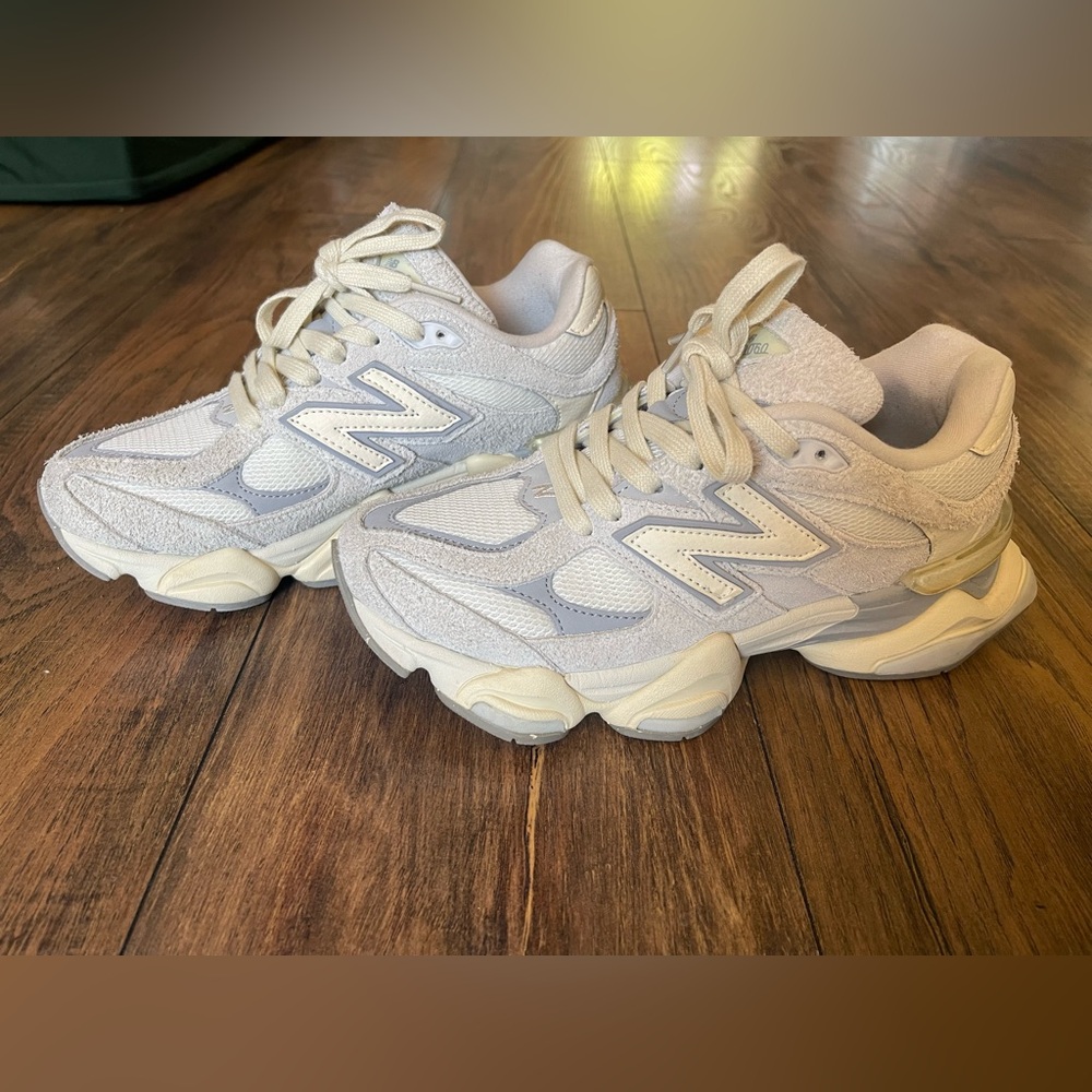 New Balance Off-White Athletic Shoes 9060